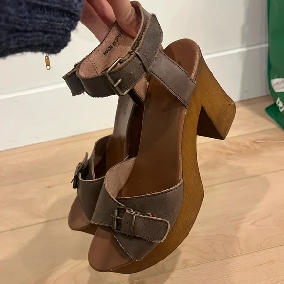 70s platform heels - Picture 1 of 4